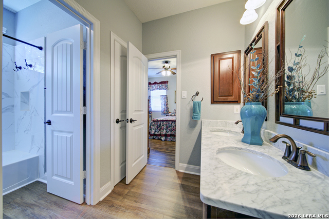 Image 26 of 48 For 415 Mission Hill