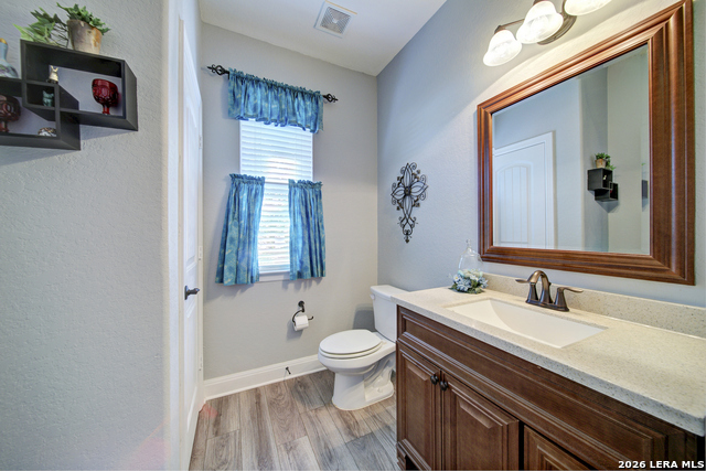 Image 31 of 48 For 415 Mission Hill