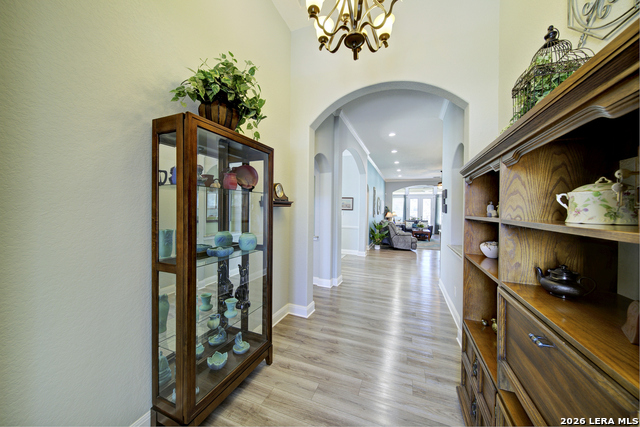 Image 4 of 48 For 415 Mission Hill