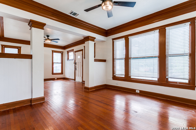 Image 8 of 22 For 521 Kayton  