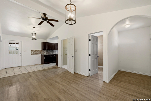 Image 22 of 28 For 106 Wayfarer