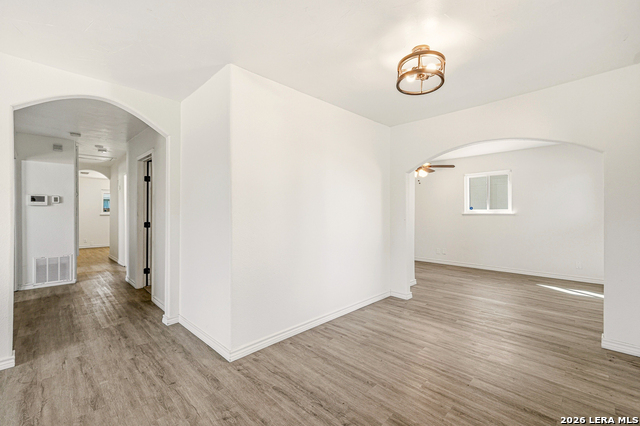 Image 6 of 28 For 106 Wayfarer