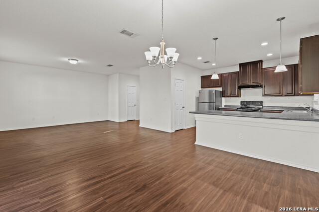 Image 18 of 28 For 9610 Pleasanton Pl