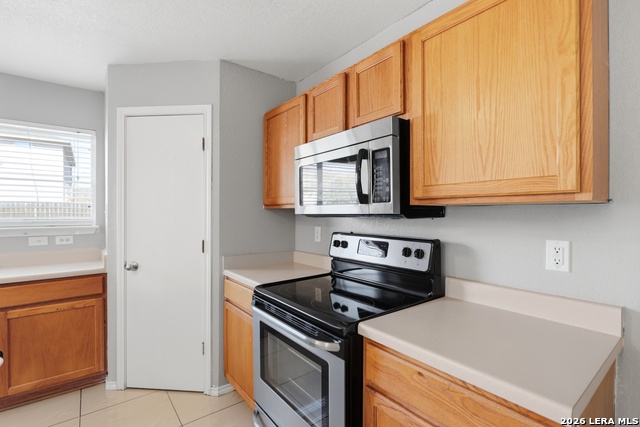 Image 7 of 25 For 6351 Wild Flower