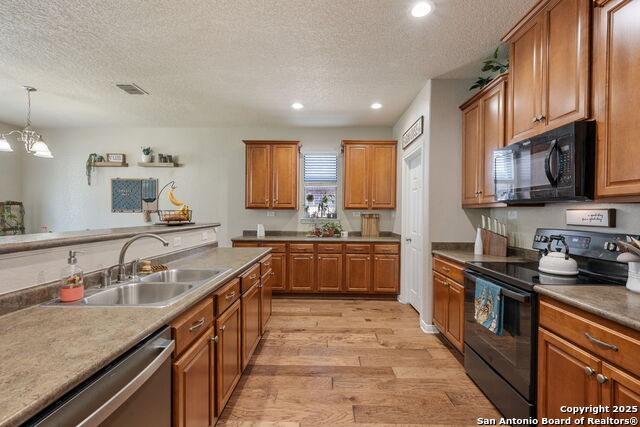 Image 12 of 29 For 208 Cold River