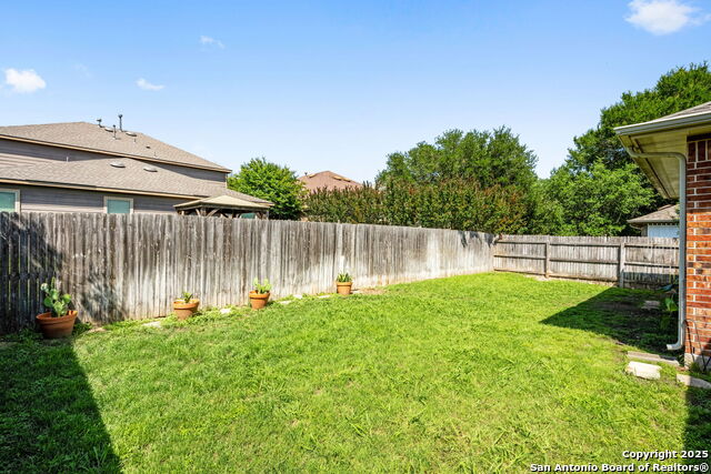 Image 27 of 29 For 208 Cold River