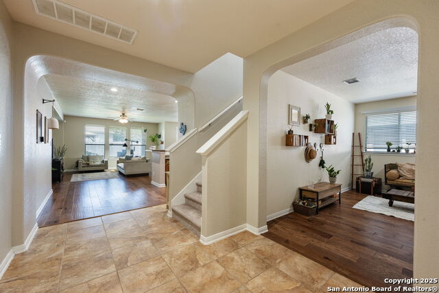 Image 4 of 29 For 208 Cold River