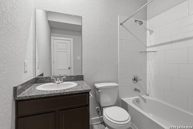 Image 19 of 25 For 8521 Merlin Cove