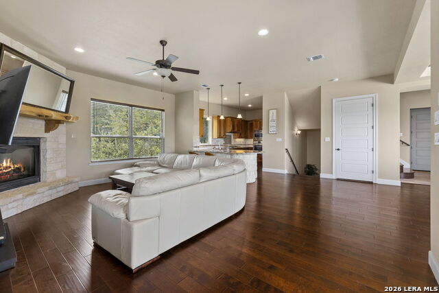 Image 11 of 50 For 502 Cindy Dr