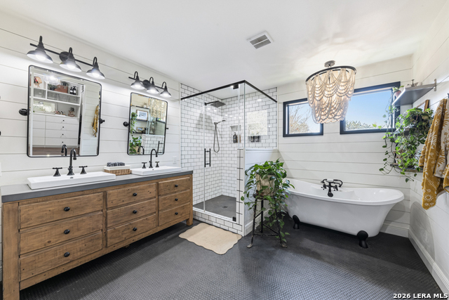 Image 10 of 34 For 791 Edwards  