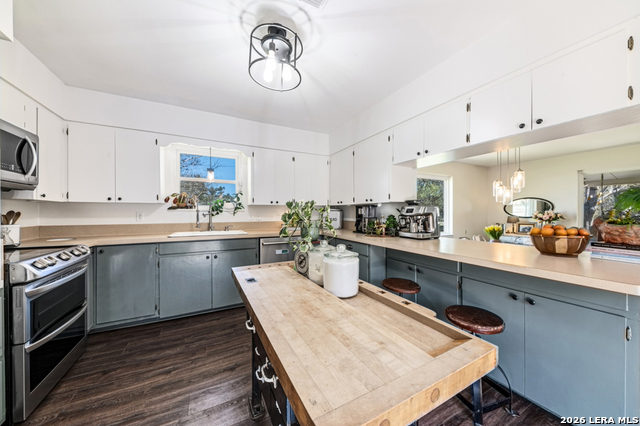 Image 16 of 34 For 791 Edwards  