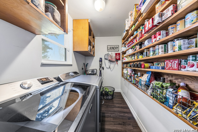 Image 18 of 34 For 791 Edwards  