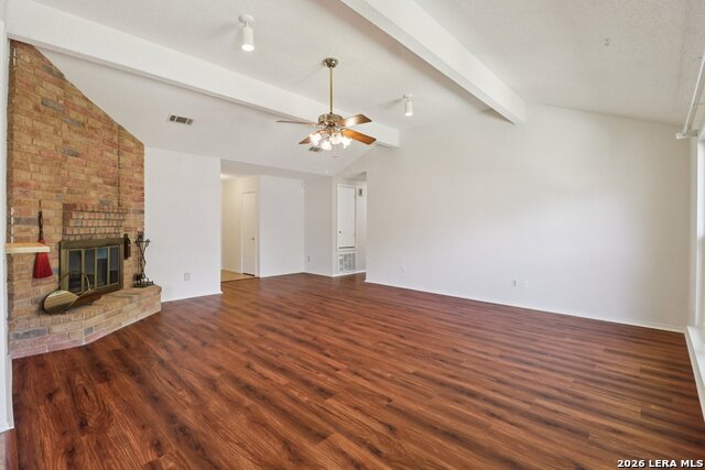 Listing photo id 3 for 1101 Andre  