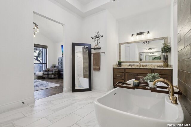 Image 16 of 50 For 3831 Escalera Pass