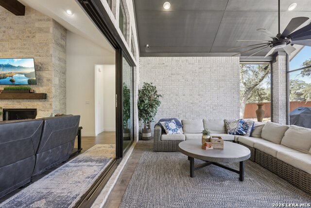 Image 40 of 50 For 3831 Escalera Pass