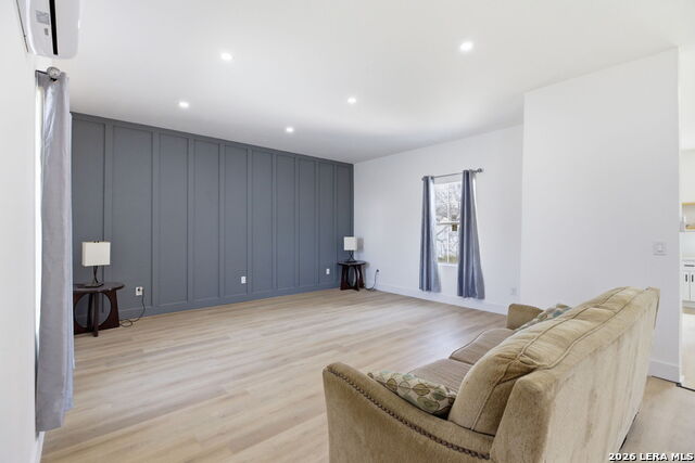 Image 11 of 28 For 4344 Mountain Pass