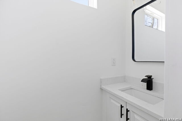 Image 20 of 28 For 4344 Mountain Pass