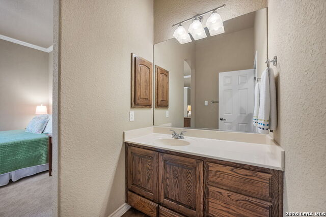 Image 17 of 40 For 27662 Oak Brook Way