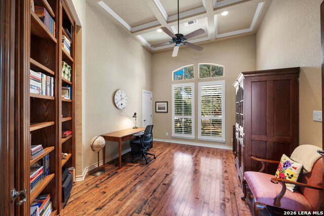 Image 20 of 40 For 27662 Oak Brook Way