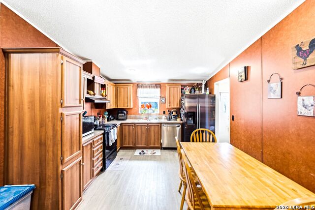 Image 15 of 34 For 200 Mil Encinos St