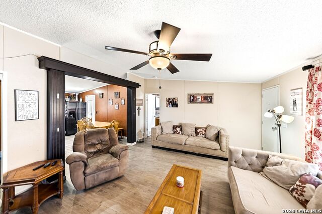 Image 22 of 34 For 200 Mil Encinos St