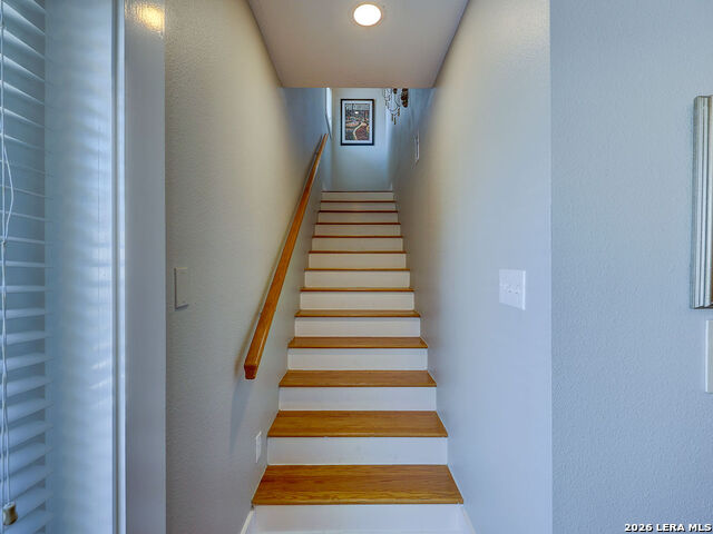 Image 19 of 50 For 400 Guenther E 2202