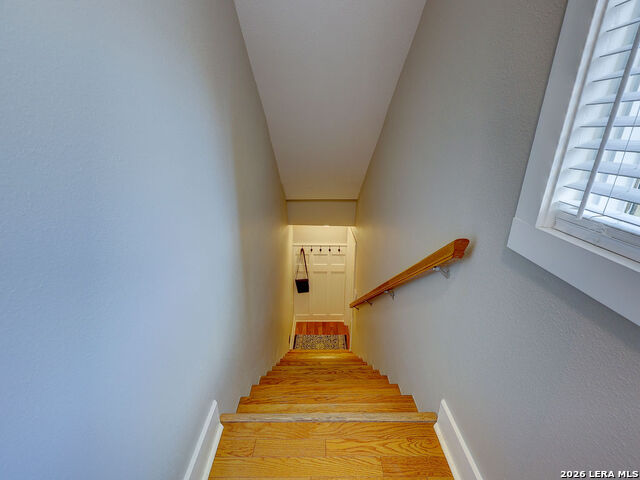 Image 27 of 50 For 400 Guenther E 2202