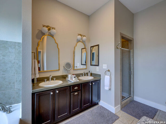 Image 44 of 50 For 400 Guenther E 2202