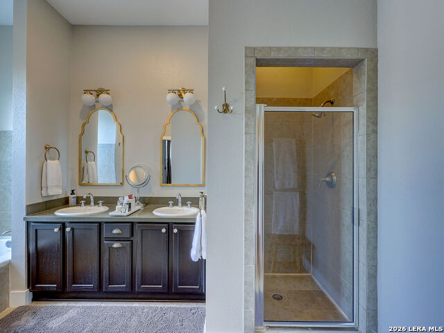 Image 47 of 50 For 400 Guenther E 2202