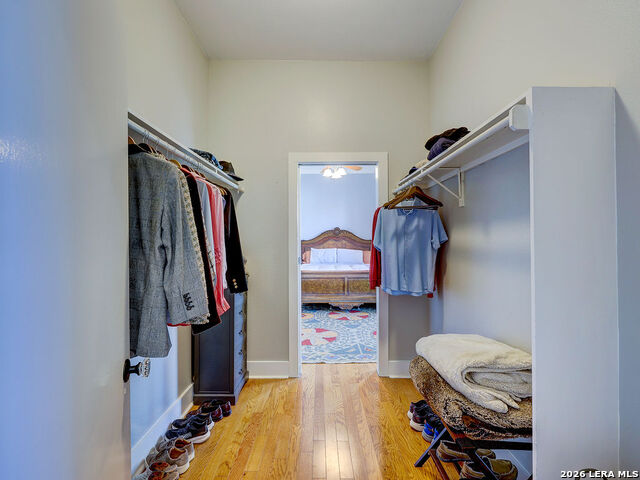 Image 48 of 50 For 400 Guenther E 2202