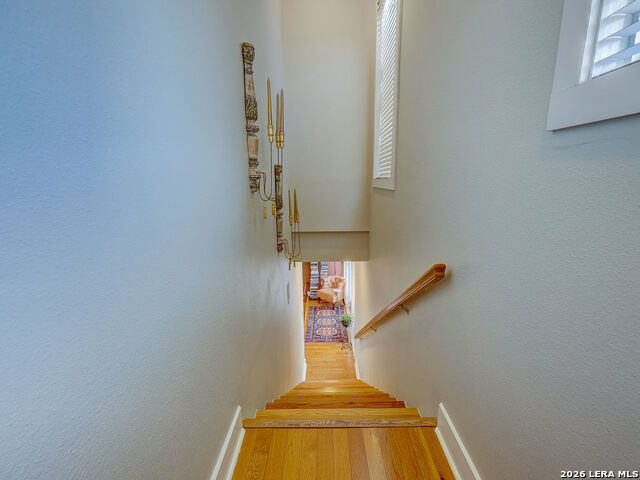 Image 50 of 50 For 400 Guenther E 2202