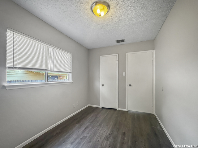 Image 9 of 17 For 9627 Vale  