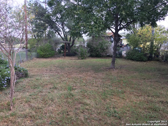 Image 5 of 5 For 9302 La Ronda Dr