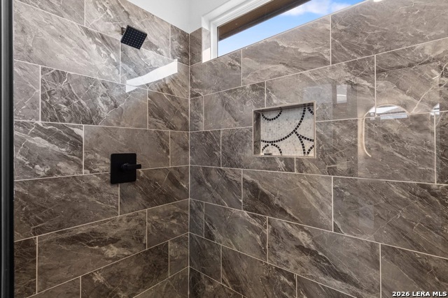 Image 16 of 30 For 15509 York  