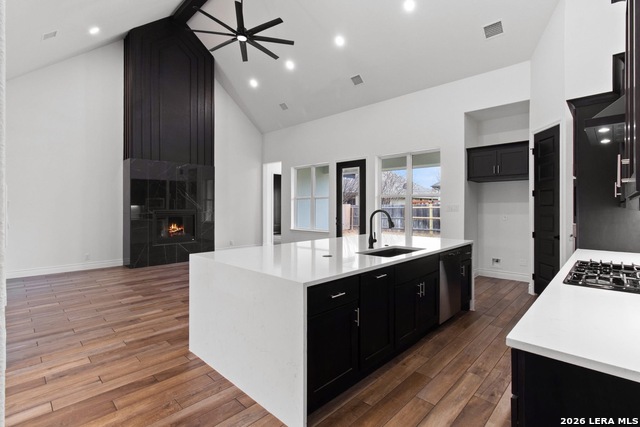 Image 6 of 30 For 15509 York  