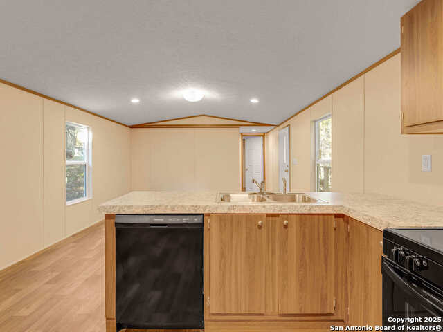 Image 13 of 29 For 1230 Greenbriar