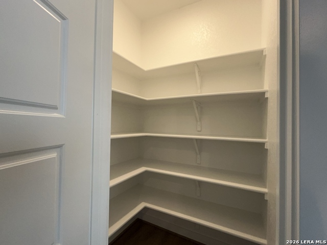 Image 17 of 58 For 5958 Edna Pt.