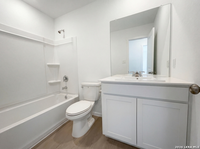 Image 12 of 15 For 336 Pacific Waters