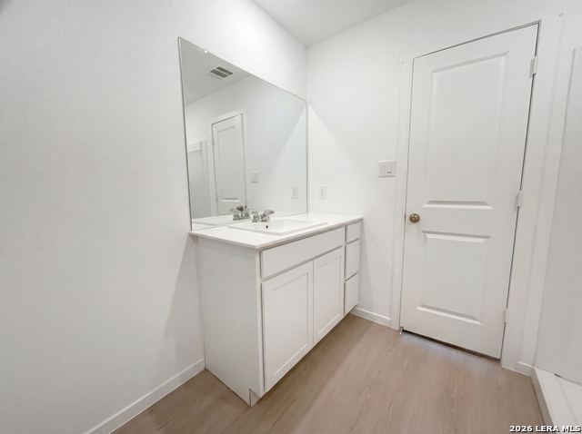 Image 8 of 15 For 336 Pacific Waters