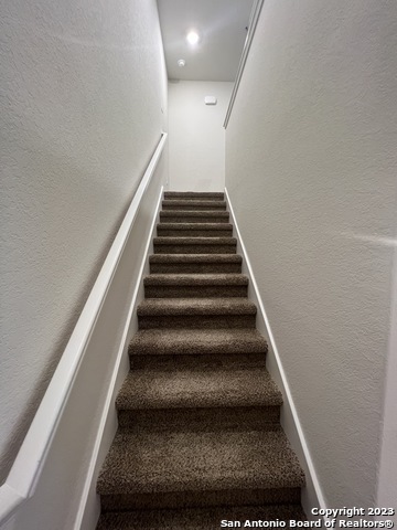 Image 17 of 38 For 13851 Enzo Gate  101