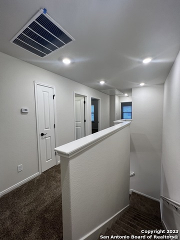 Image 18 of 38 For 13851 Enzo Gate  101