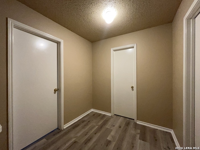 Image 20 of 52 For 2910 Redsky Pass