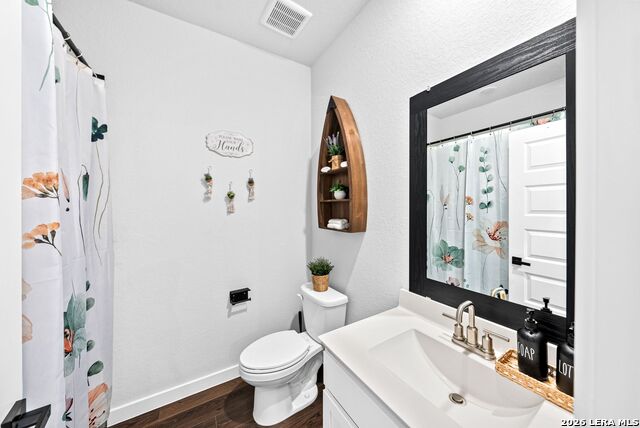 Image 18 of 43 For 216 Brook Shadow