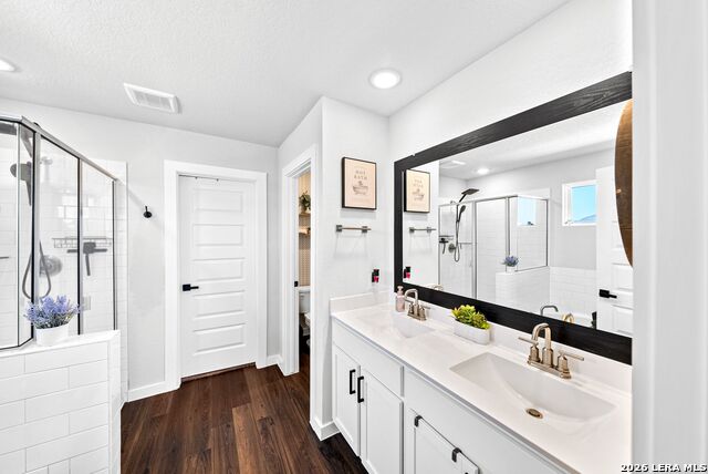 Image 25 of 43 For 216 Brook Shadow