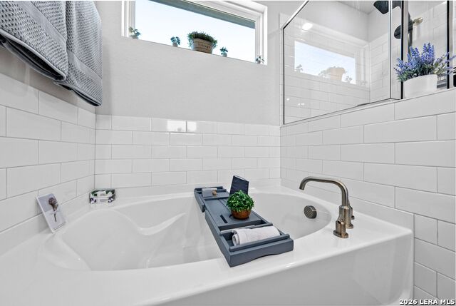 Image 28 of 43 For 216 Brook Shadow