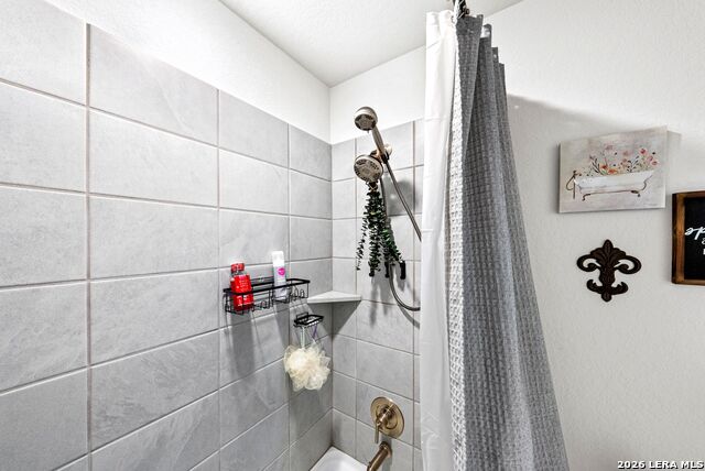 Image 34 of 43 For 216 Brook Shadow