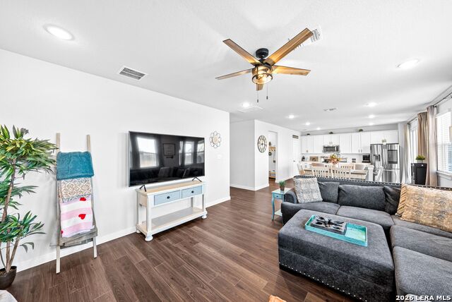 Image 8 of 43 For 216 Brook Shadow