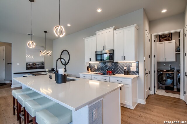 Image 12 of 37 For 819 Saint James