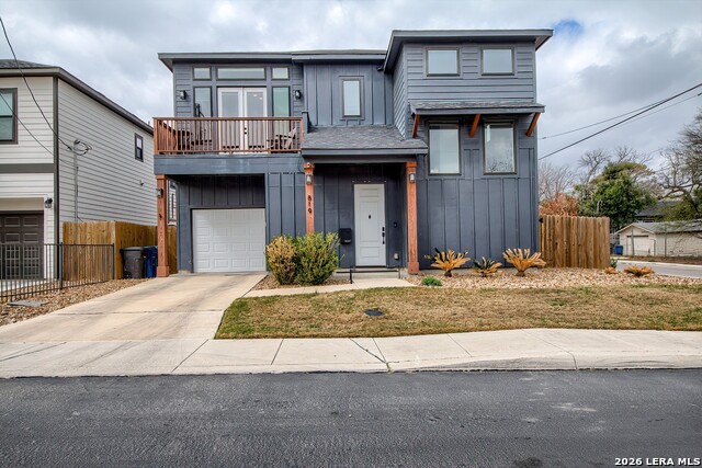 Image 2 of 37 For 819 Saint James