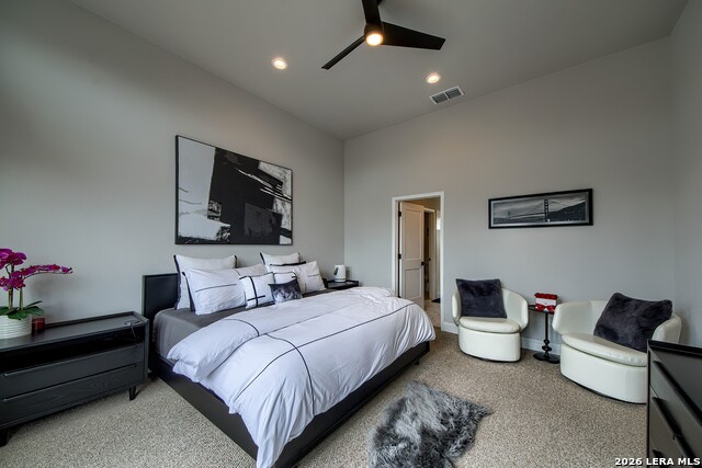 Image 28 of 37 For 819 Saint James